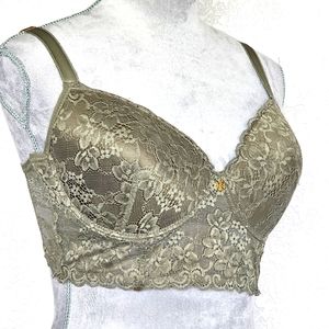 Daisy Fuentes Women's Lace Bra Size 38D Sage padded Underwire